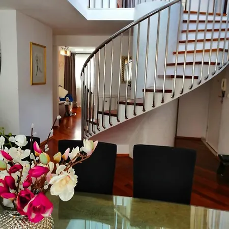Dino Appartement Omiš