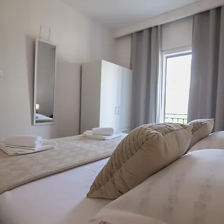 Apartment Dino *